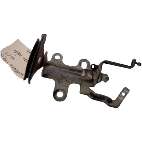 Toyota LandCruiser Accelerator Linkage Throttle Relay Bracket | 1HZ 1HDT